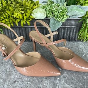 NEW!! Naturalizer, sexy strapy heal